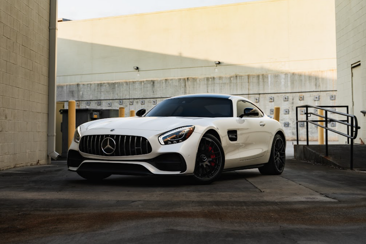 Mercedez Benz GT S AMG